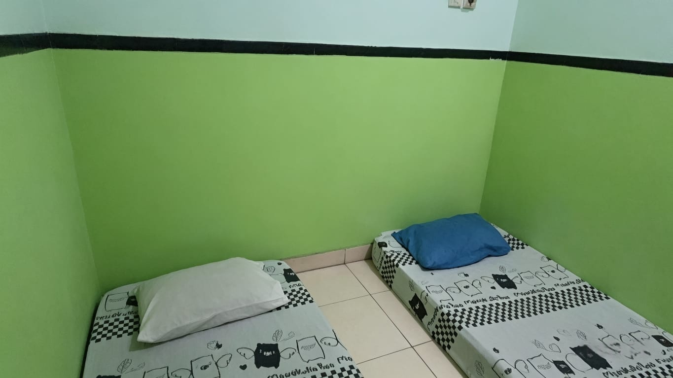 Kamar Non AC Kost Sista Putra 1
